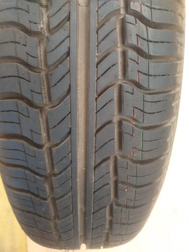 Pneu neuf marque pirelli - neuf,,