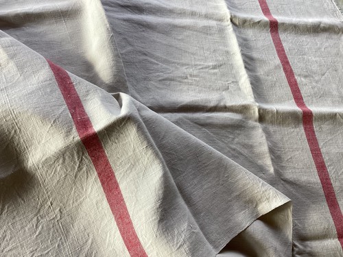 Ancienne nappe ferme - , en
