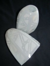 Pair of Art Deco Frosted Glass Tulips Geometric Decor