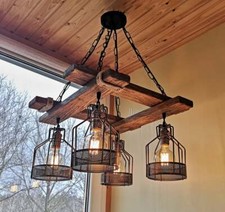 Lustre rustique en bois