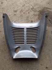 grille CARENAGE RADIATEUR