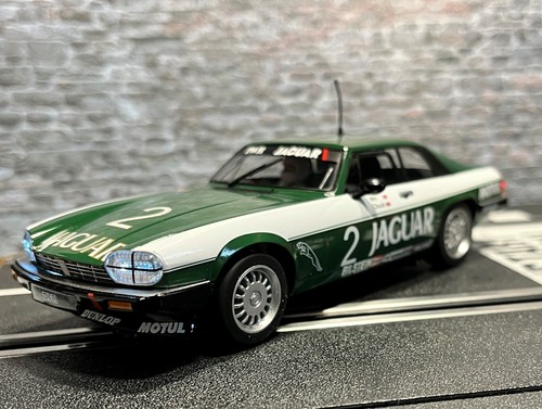 Slot car scalextric - car,