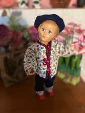 poupee  yeux bleu cil