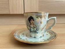 Tasse et soucoupe en