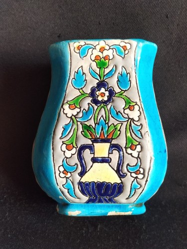 Vieillard pot vase - /, pot/vase