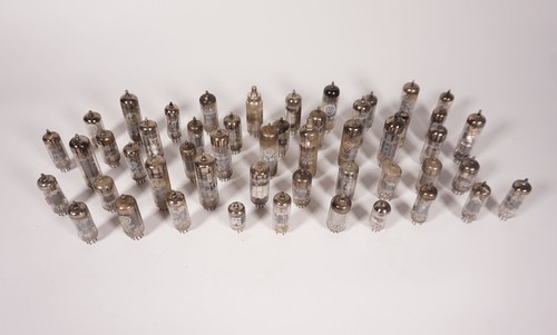 Lot radios à - lot, tubes