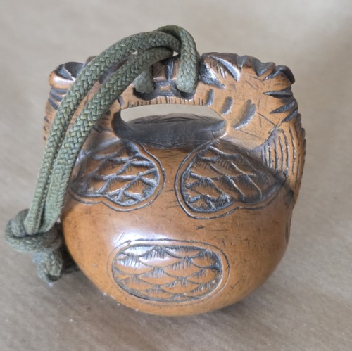 Netsuke bois mokugyo - netsuke, en