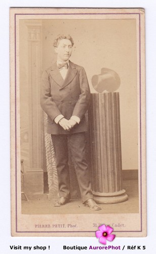 Chapeau fantôme sur - le,
