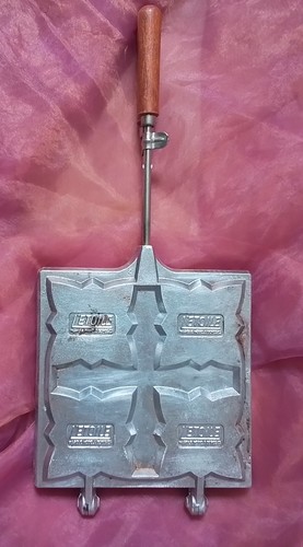 Gaufrier ancien etoile - gaufrier, l’