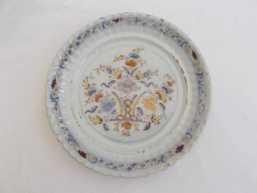 Assiette ancienne godronne - assiette,