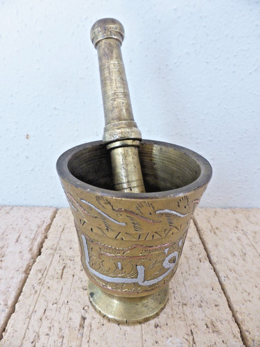 Ancien mortier pilon - et, en