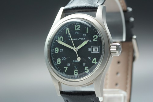 Presque comme neuve montre - [presque, neuve]