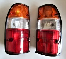 Mazda B2500 2WD 4WD Modèle