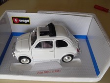 Fiat 500L 1968 1/18 blanche