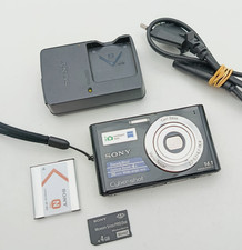 Retro Sony Cyber-shot DSC-W330