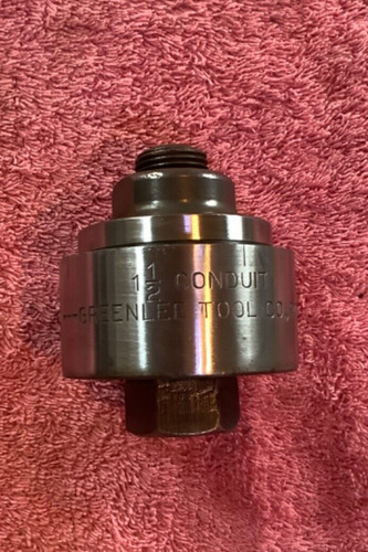 Greenlee conduit punch - 1-1/2",