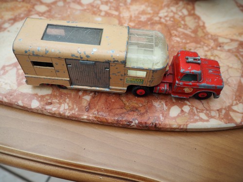 Camion van chevaux - camion, a