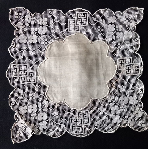Linge ancien mouchoir en - ,