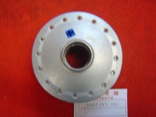 Moyeu de roue avant de P50 PC50 ref remplacement 44601063010