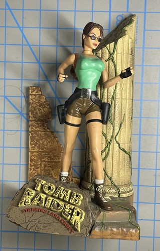 Playmates tomb raider lara - playmates,