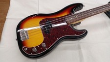 FENDER TRADITIONAL 60S