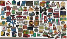 LOT OF 100 DIFFERENT PINS - NO FASTENERS - WITHOUT CLIPS - LOT 3