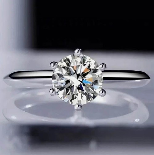 Bague diamant simulé taille
