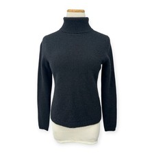Le Fumoir | XX | 100% Cashmere Fitted Turtleneck Sweater