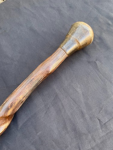 Canne ancienne torsadée