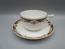 Tasse a thé ancienne en