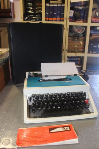Machine ecrire olivetti lettre - machine,