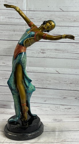Signed chiparus multi - chiparus,