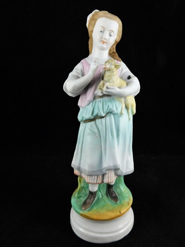 Statuette biscuit porcelaine - statuette,