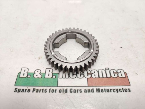 Roue dentée vitesse z38 - dentée,
