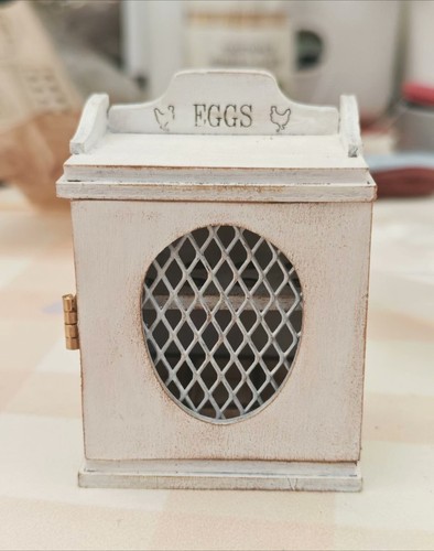 Scale doll house - doll,