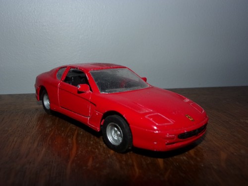 Maisto shell ferrari 456 - 1/39,
