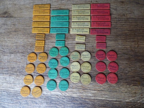 Lot jetons en bois - en,