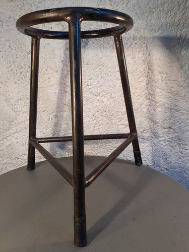 Tabouret tripode métal - tabouret, plein