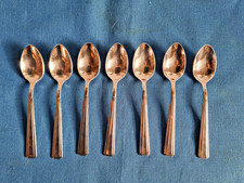 6 PETITES CUILLERES A MOKA