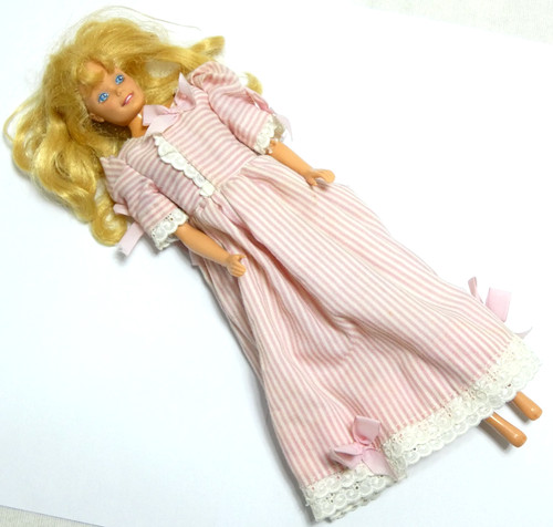 Poupee barbie mattel 1966 - poupee,