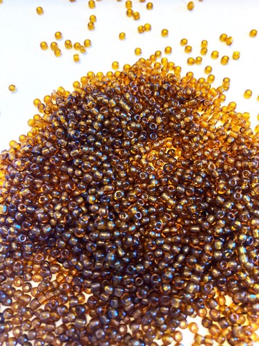 De 2000 perles - /+,