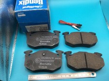 Plaquettes de frein avant