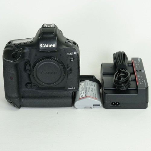 Canon eos mark - eos-1d, ii