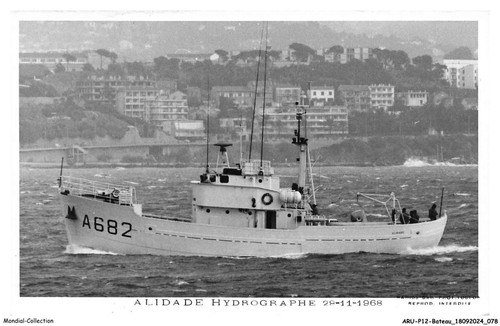 Arup12 0753 bateau alidade - -,