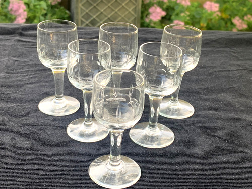 Anciens verres cave à - 6,