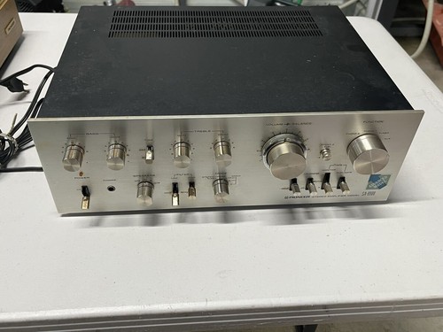 Amplificateur intégré