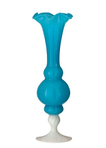 Vase opaline bleu blanc - en,