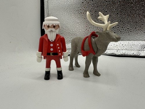 Playmobil santa raindeer - santa,