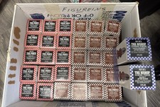 Avon Mens After Shave & Lotion Vintage 1972 Chess Pieces Full Set 32 Pieces