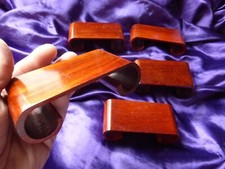 Présentoir stand en bois du